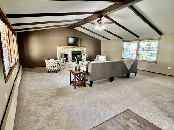 1810 N 8th Street, Clear Lake, IA 50428