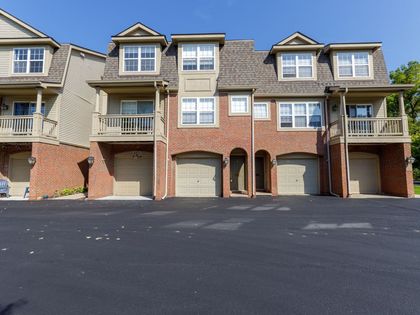 3057 Barclay Way Ann Arbor, MI 48105