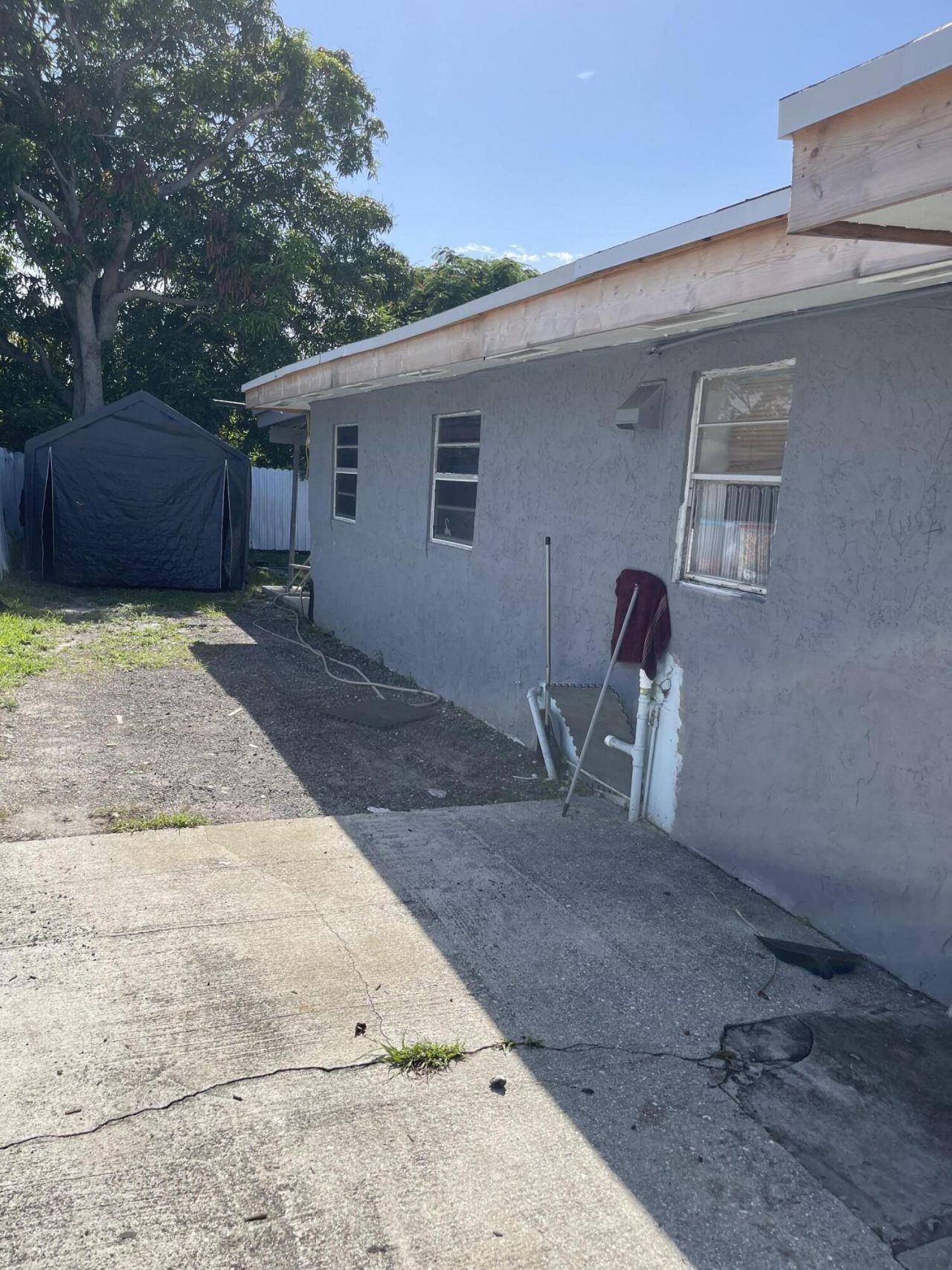 4108 Greenwood Avenue, West Palm Beach, FL 33407 Photo