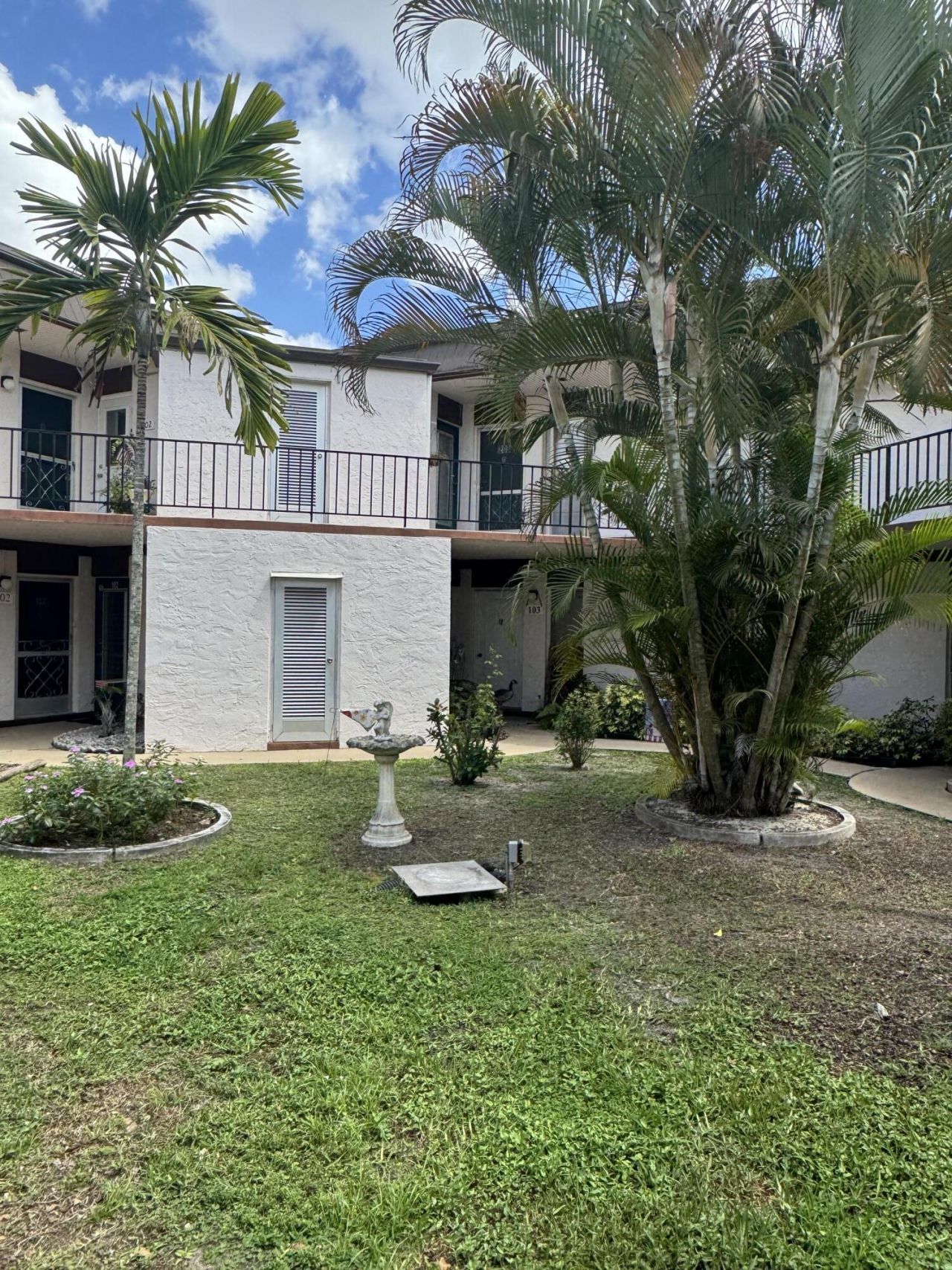 4 Greenway Village N, Unit 203, Royal Palm Beach, FL 33411 Photo