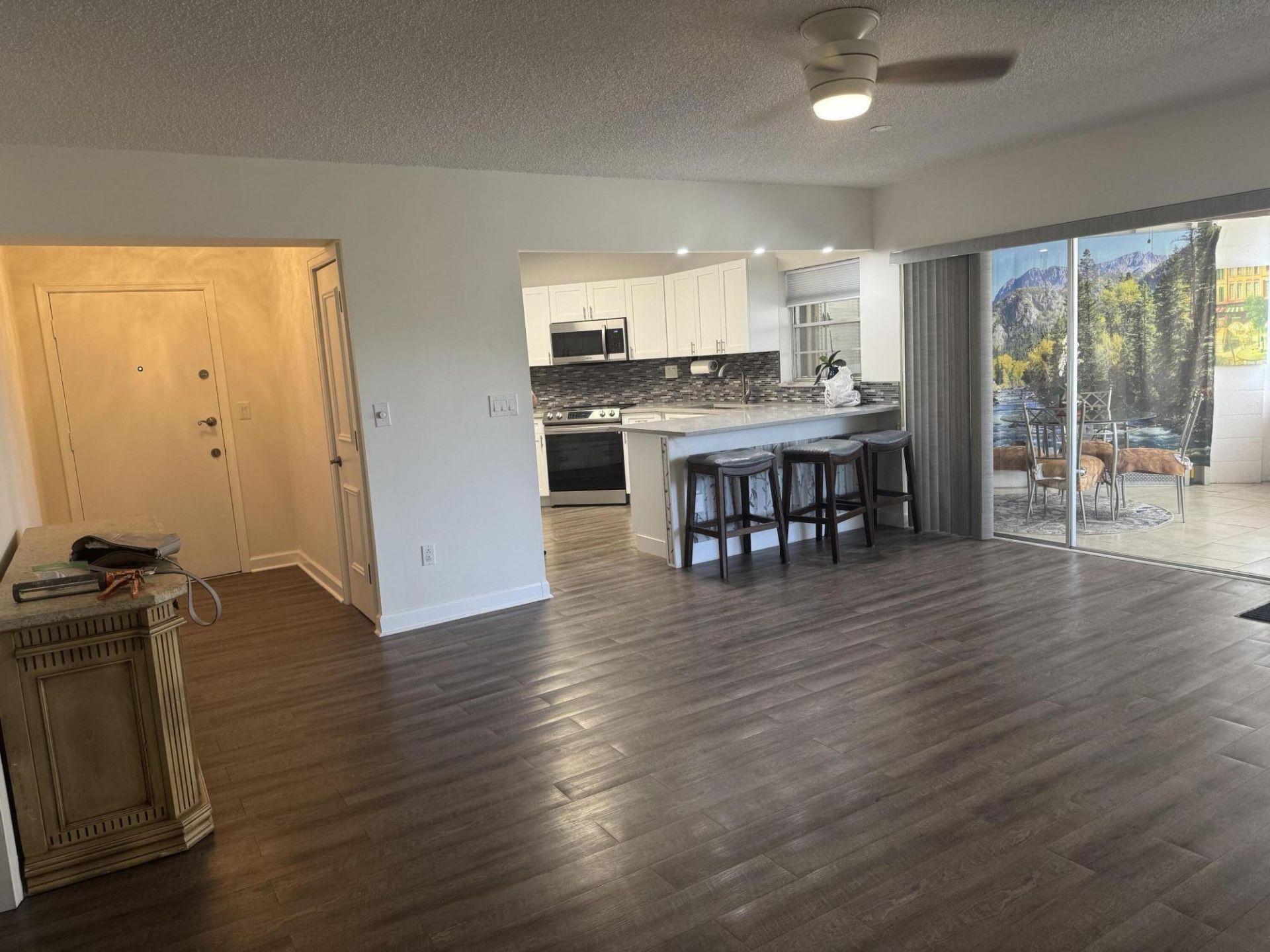 4 Greenway Village N, Unit 203, Royal Palm Beach, FL 33411 Photo