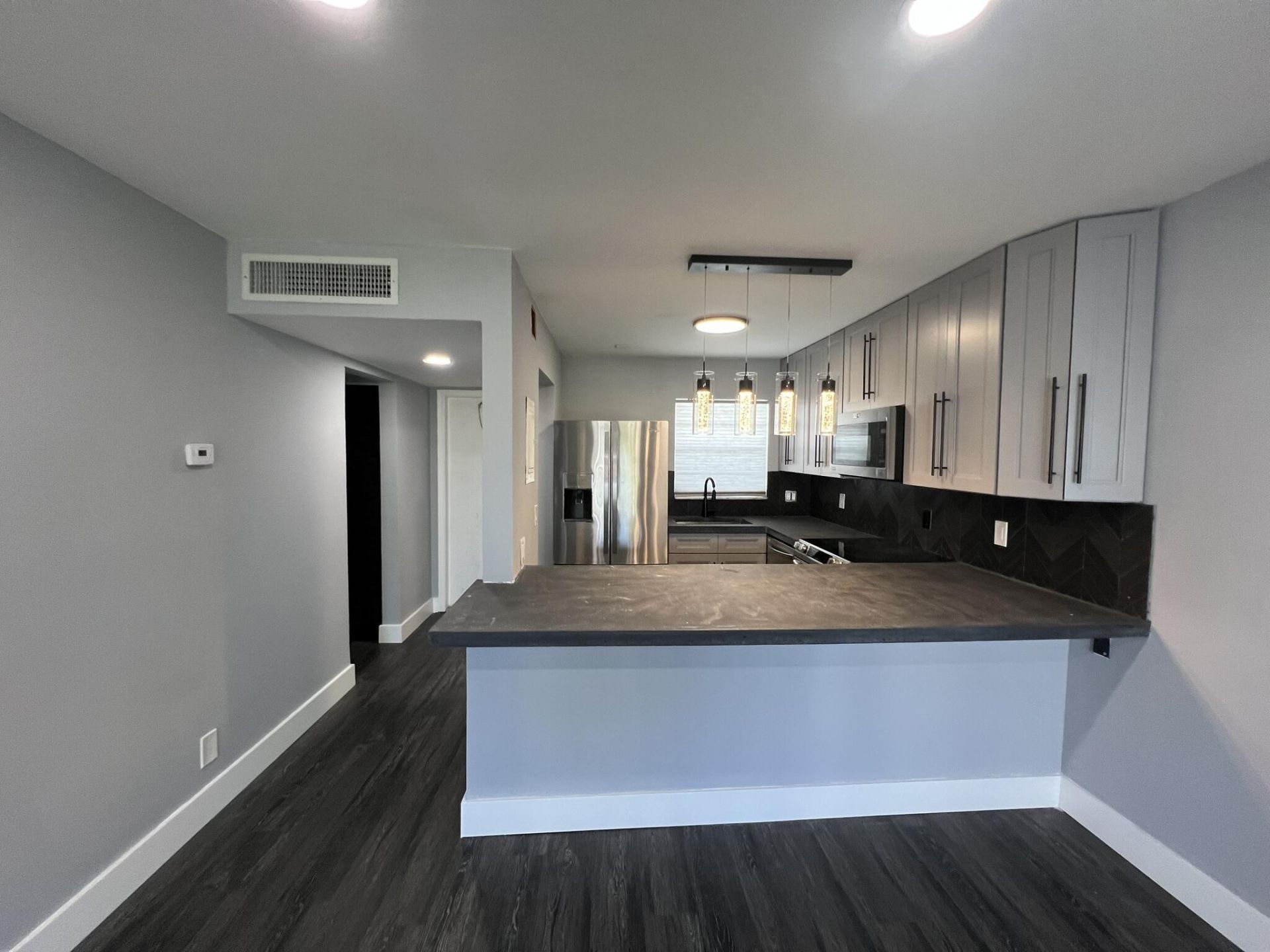 1630 Embassy Drive, Unit 306, West Palm Beach, FL 33401 Photo