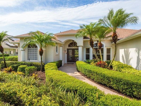 212 SW Whitewood Drive, Port Saint Lucie, FL 34953