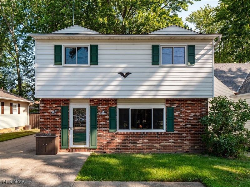 34859 Lake Shore Boulevard, Timberlake, OH 44095 Photo 1