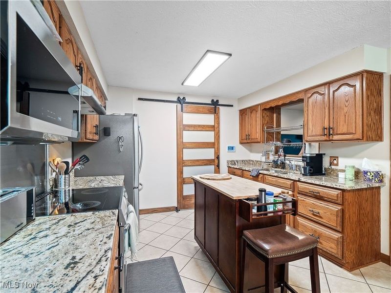 34859 Lake Shore Boulevard, Timberlake, OH 44095 Photo 20