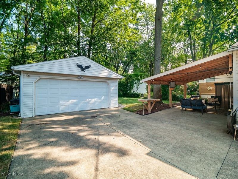 34859 Lake Shore Boulevard, Timberlake, OH 44095 Photo 5