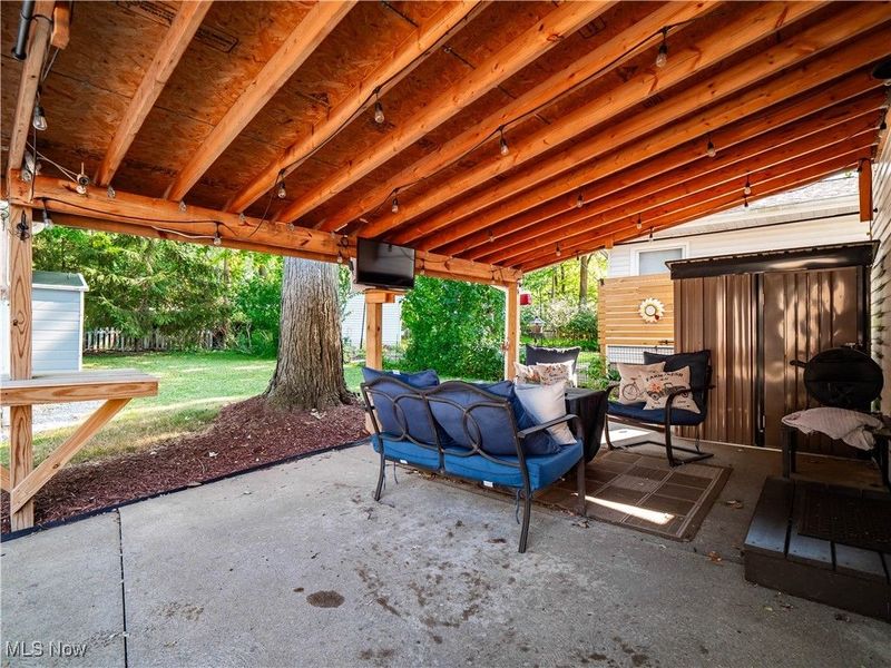 34859 Lake Shore Boulevard, Timberlake, OH 44095 Photo 6