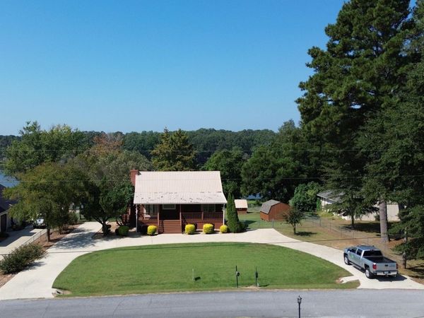 1055 Big Nose Drive, Centre, AL 35960