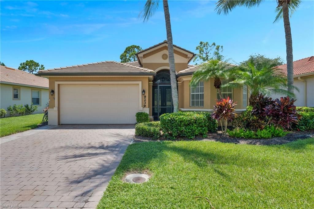 9239 Spanish Moss Way, Bonita Springs, FL 34135 Photo