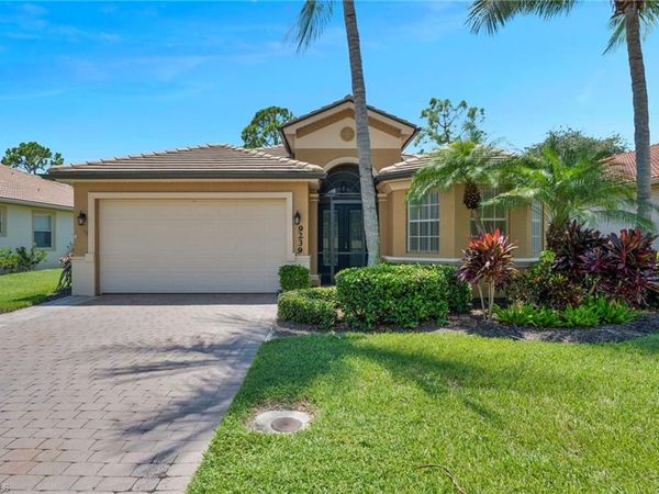 9239 Spanish Moss WAY, BONITA SPRINGS, FL 34135