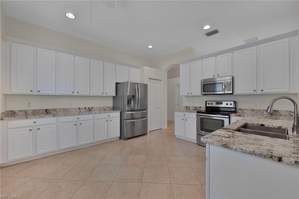 9239 Spanish Moss Way, Bonita Springs, FL 34135 Photo