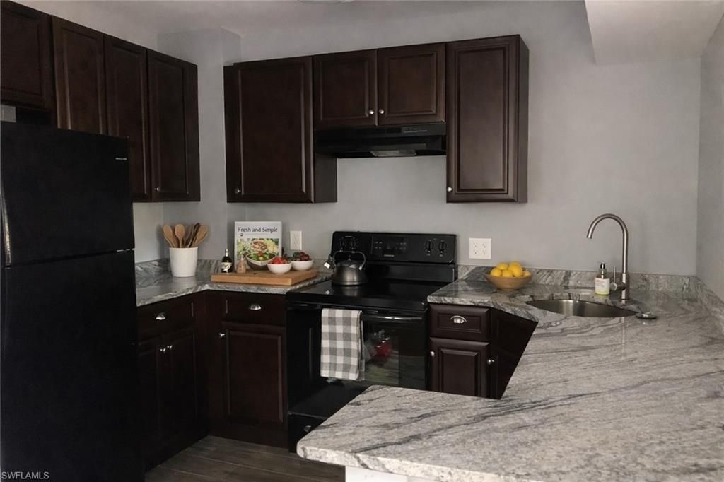 1531/1533 Hough St, Fort Myers, FL 33901 Photo