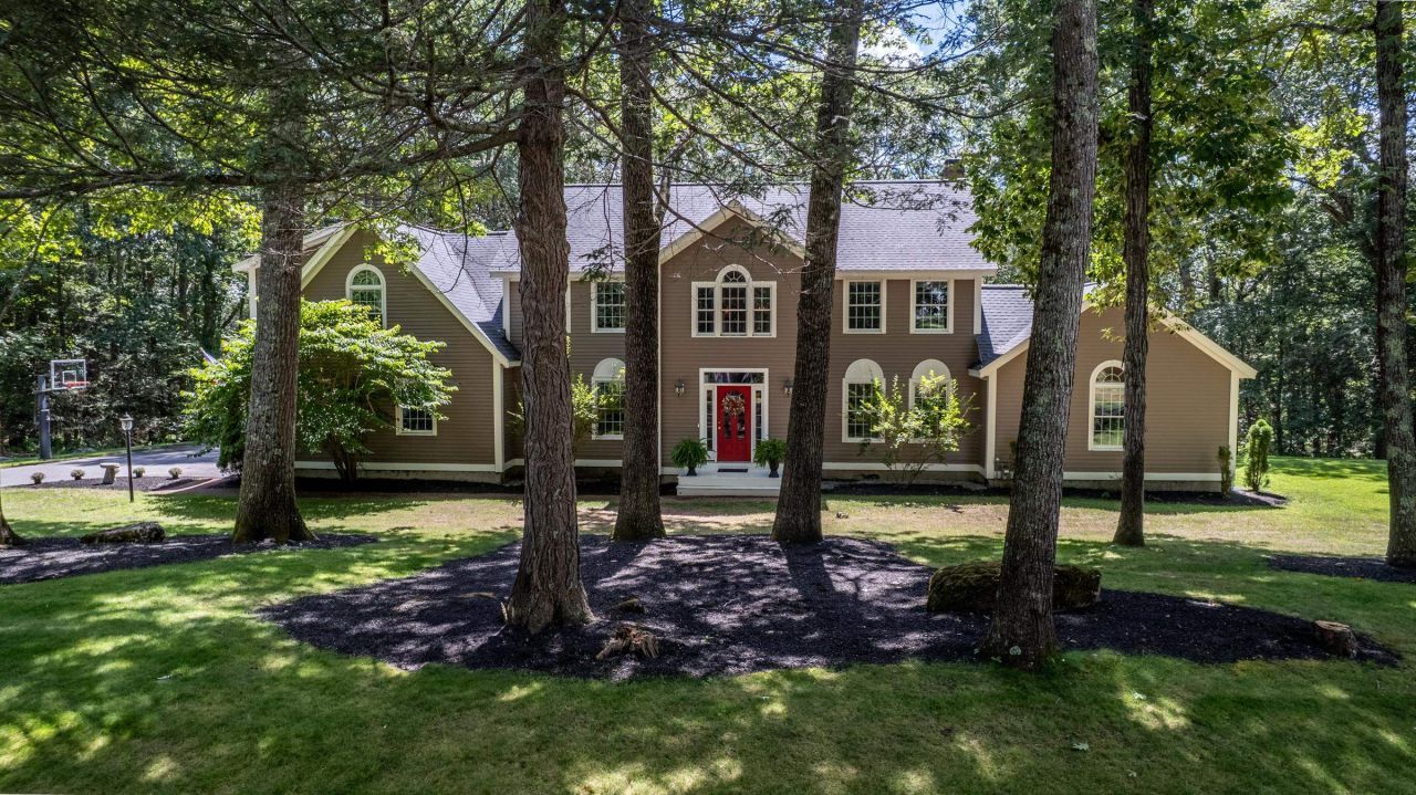 37 Gale Road, Hampton, NH 03842 Main Photo