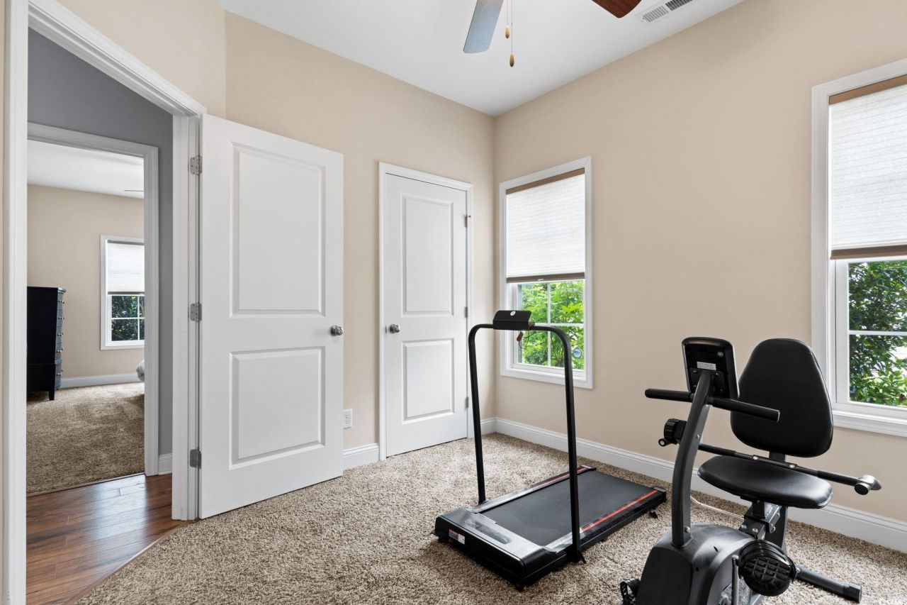 350 Long Meadow Dr. Photo 24