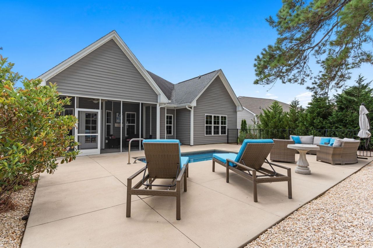 350 Long Meadow Dr. Photo 31