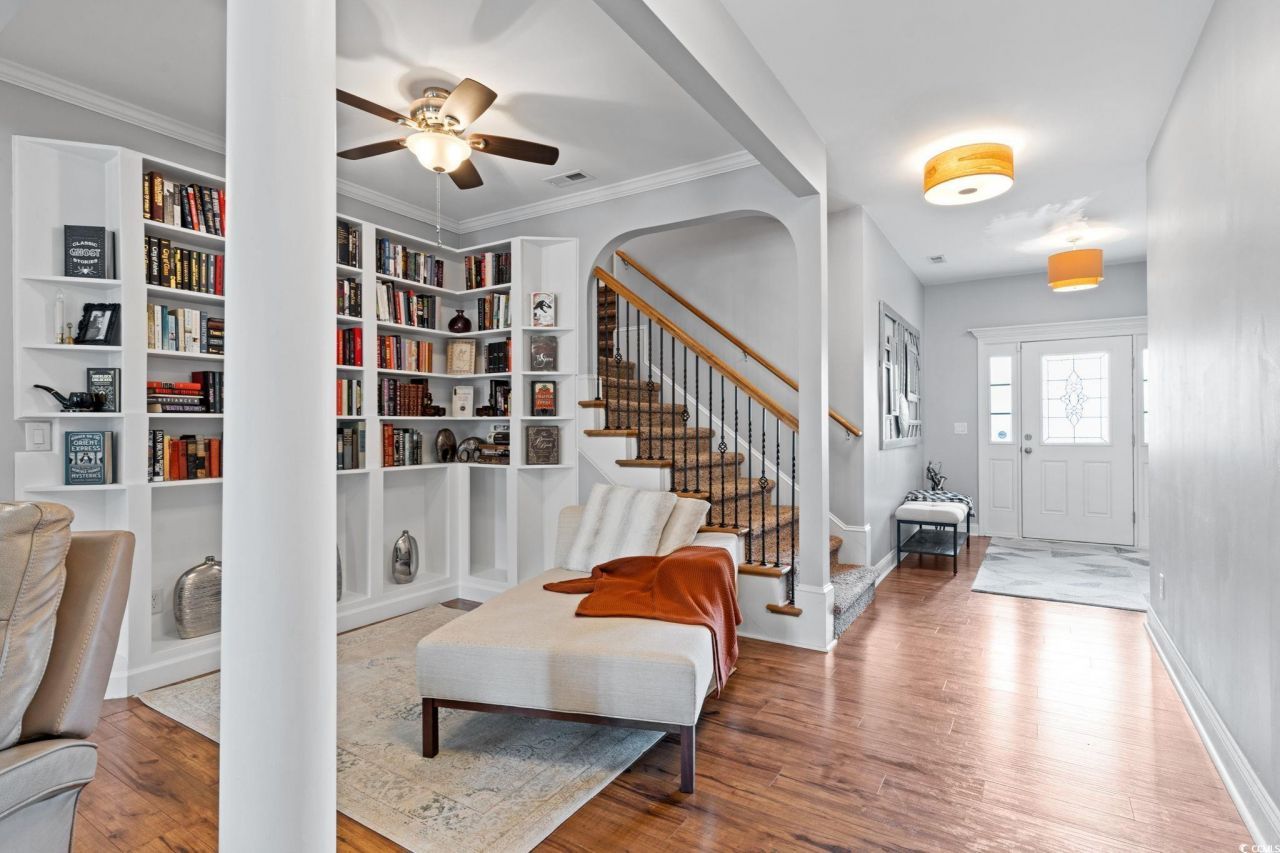 350 Long Meadow Dr. Photo 9