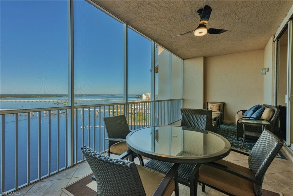 2104 W First St, Unit 2702, Fort Myers, FL 33901 Photo