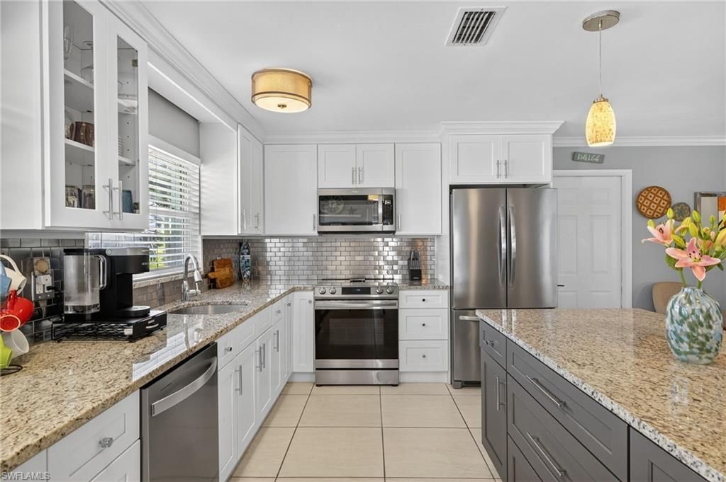 138 SE 40th St, Cape Coral, FL 33904 Photo