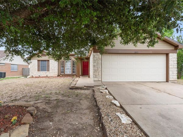 1812 Southcreek DR, Leander, TX 78641