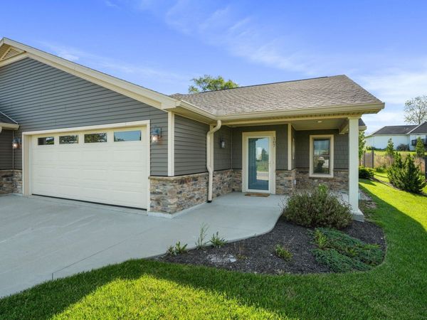 107 Willows, Bellefontaine, OH 43311