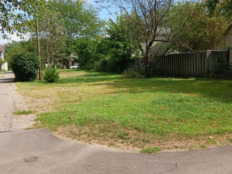 135 Front Street, Groveport, OH 43125 Photo 2