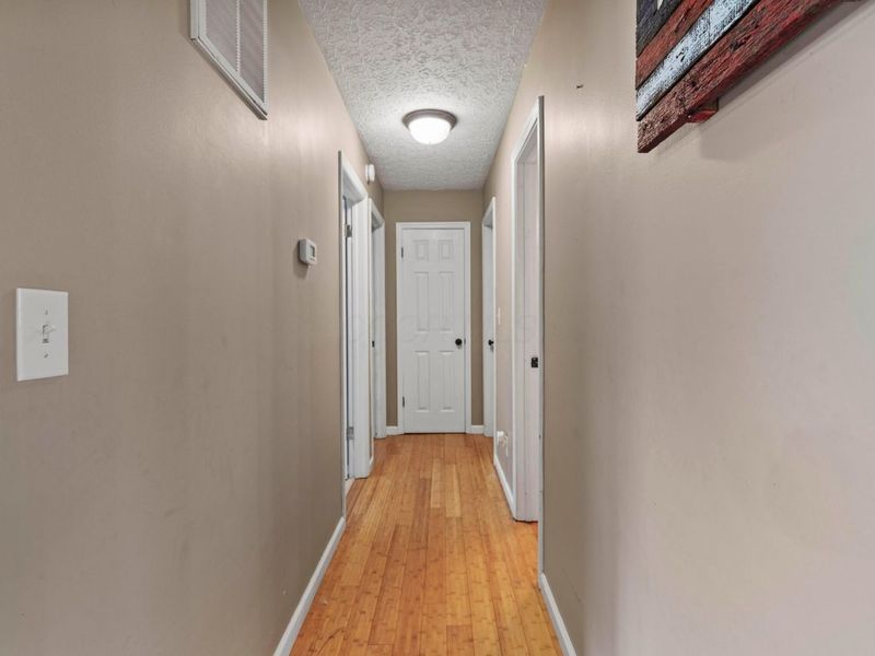 5796 Beecher Road, Granville, OH 43023 Photo 13