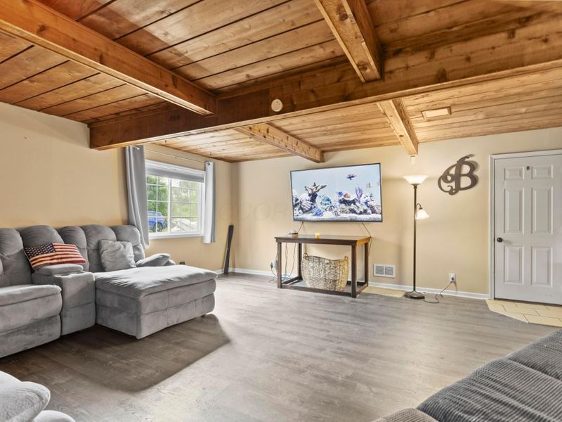 5796 Beecher Road, Granville, OH 43023 Photo 15