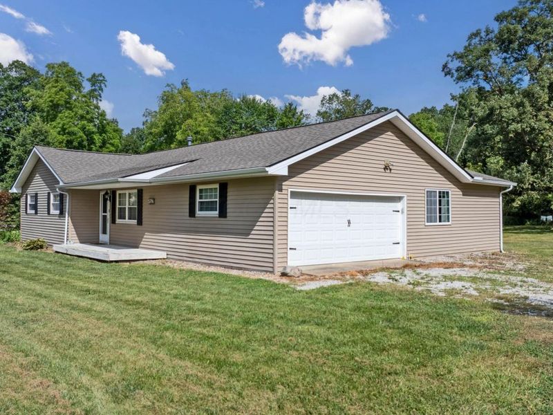 5796 Beecher Road, Granville, OH 43023 Photo 3