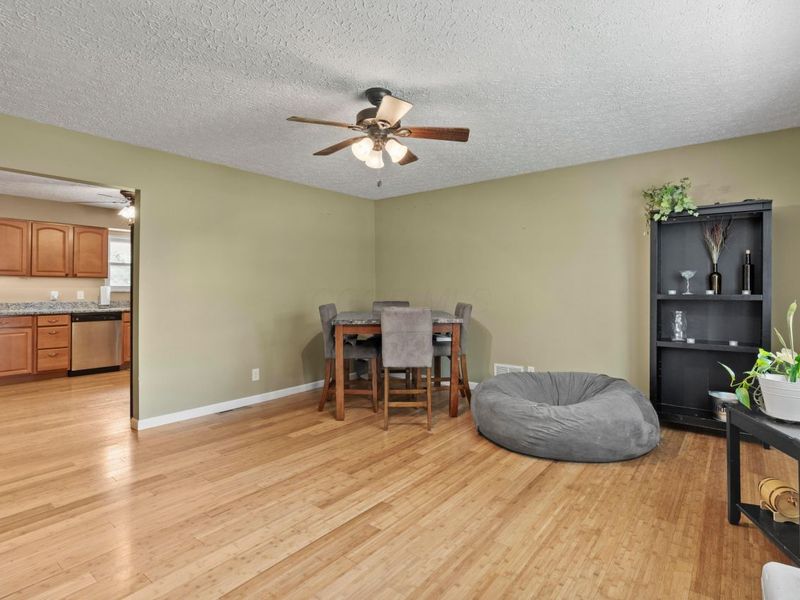 5796 Beecher Road, Granville, OH 43023 Photo 9