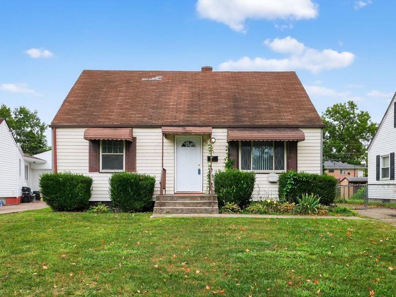 3268 Mcguffey Road, Columbus, OH 43224 Photo 1