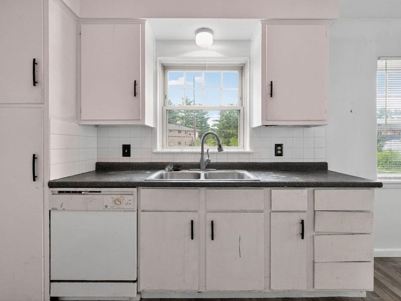 3268 Mcguffey Road, Columbus, OH 43224 Photo 12