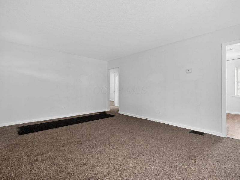 3268 Mcguffey Road, Columbus, OH 43224 Photo 9