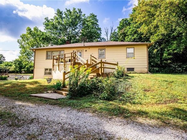 7497 Nickel Road, Mound City, KS 66056