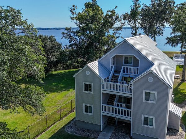 89 Country Club Drive, Unit Apt A3, Minnesott Beach, NC 28510