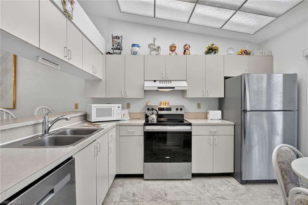 4210 Looking Glass Ln, Unit 4210, Naples, FL 34112 Photo