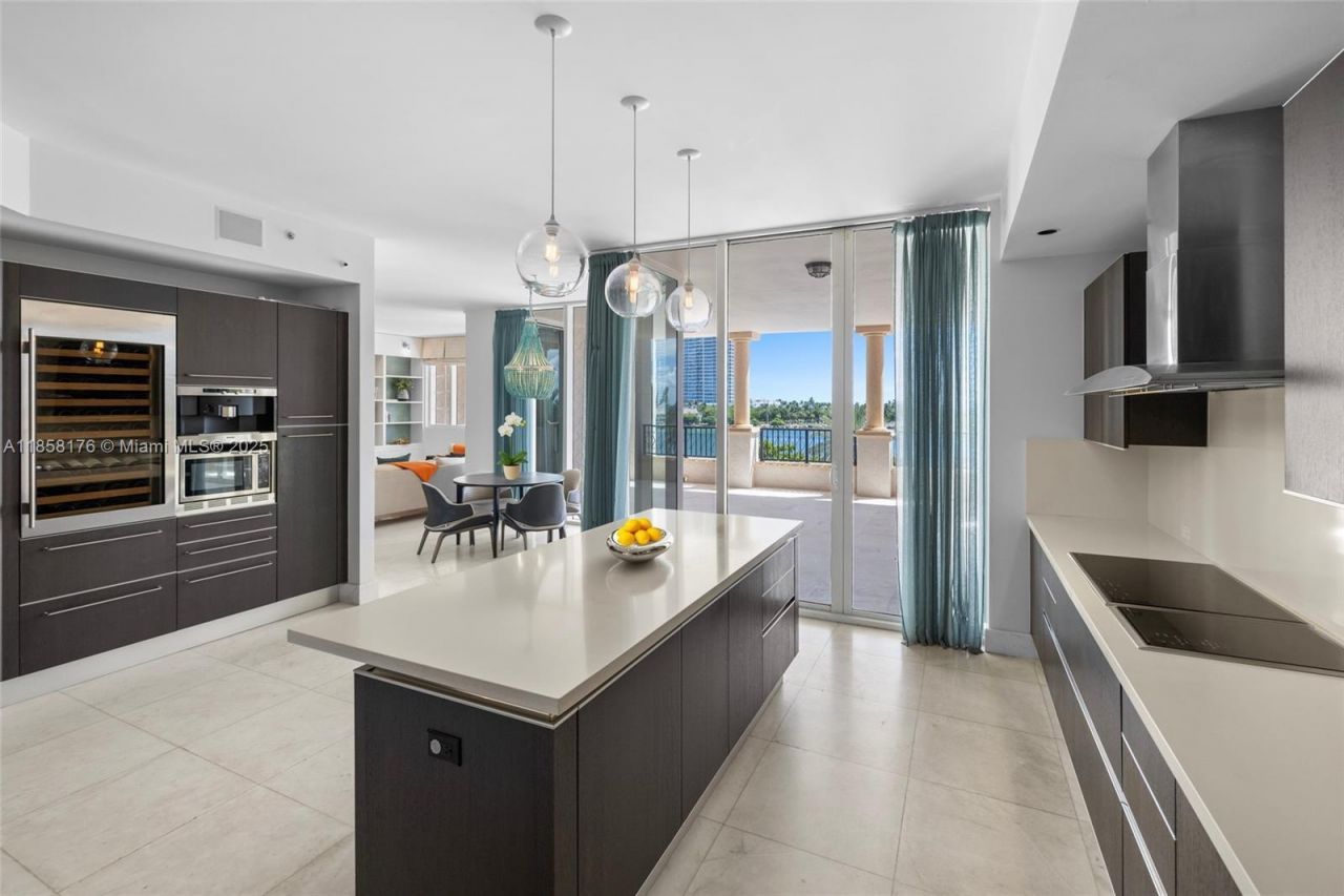 7133 Fisher Island Dr, Unit 7133, Miami Beach, FL 33109 Photo