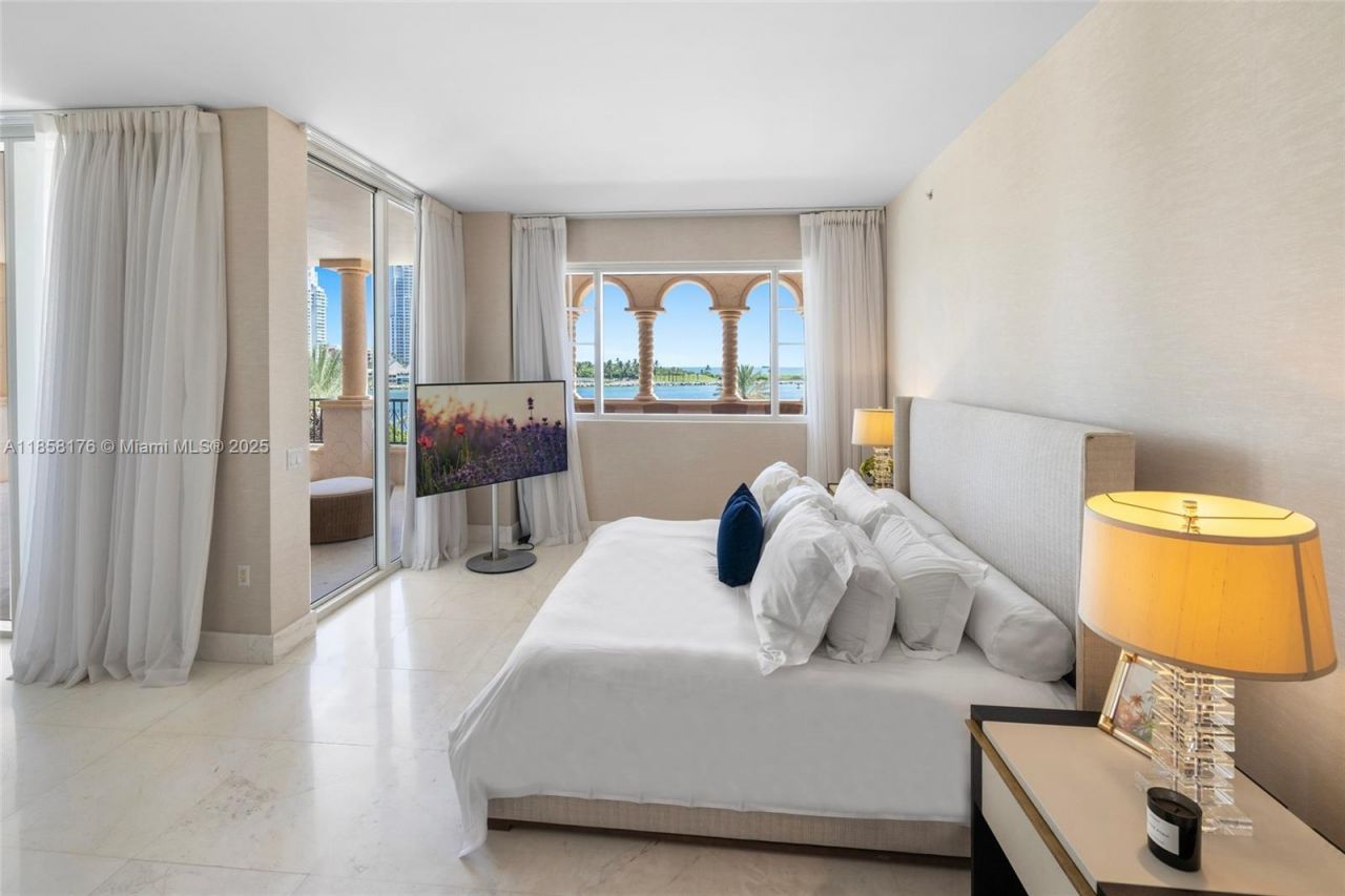 7133 Fisher Island Dr, Unit 7133, Miami Beach, FL 33109 Photo