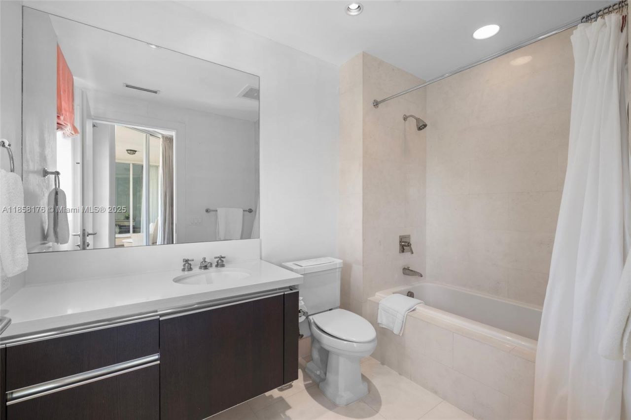 7133 Fisher Island Dr, Unit 7133, Miami Beach, FL 33109 Photo