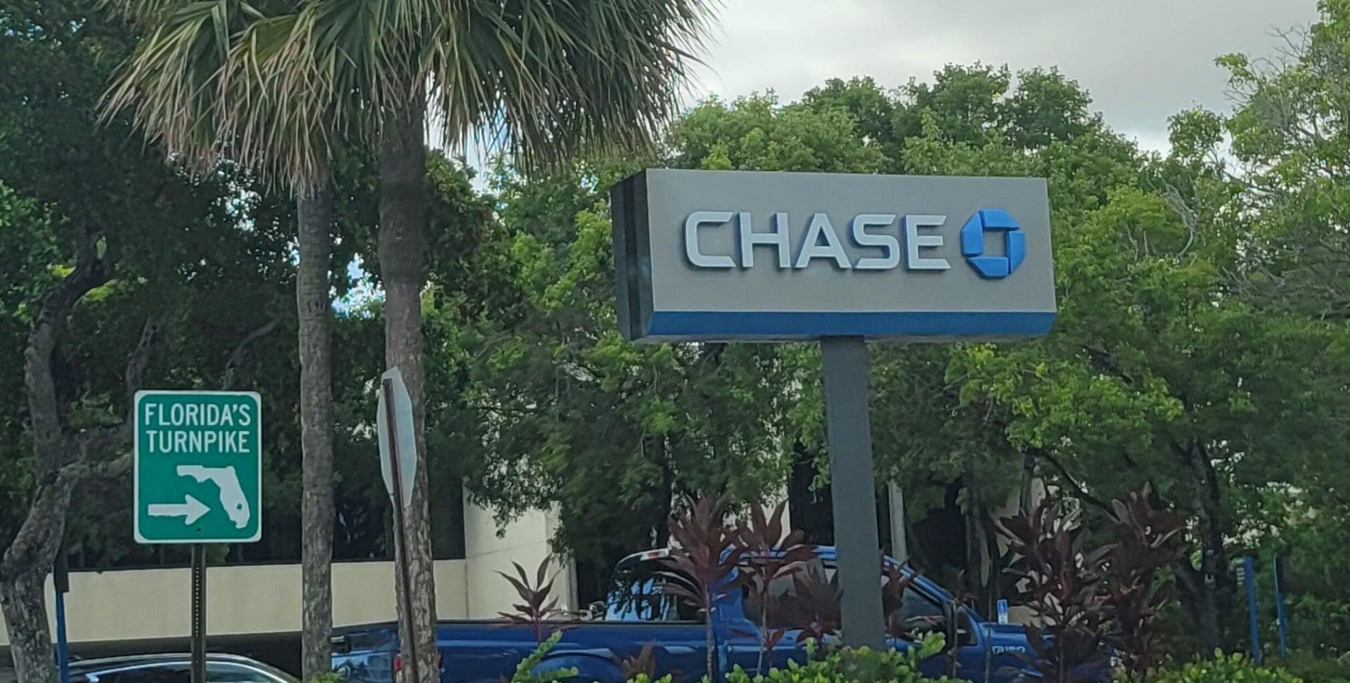 2425 Presidential Way, Unit 603, West Palm Beach, FL 33401 Photo