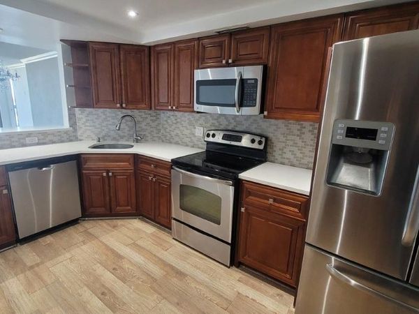 2425 Presidential Way, Unit 1903, West Palm Beach, FL 33401