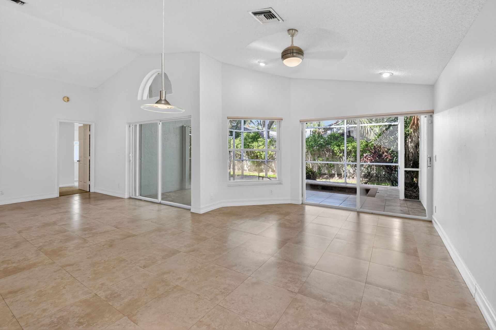 9914 Harbour Lake Circle, Boynton Beach, FL 33437 Photo
