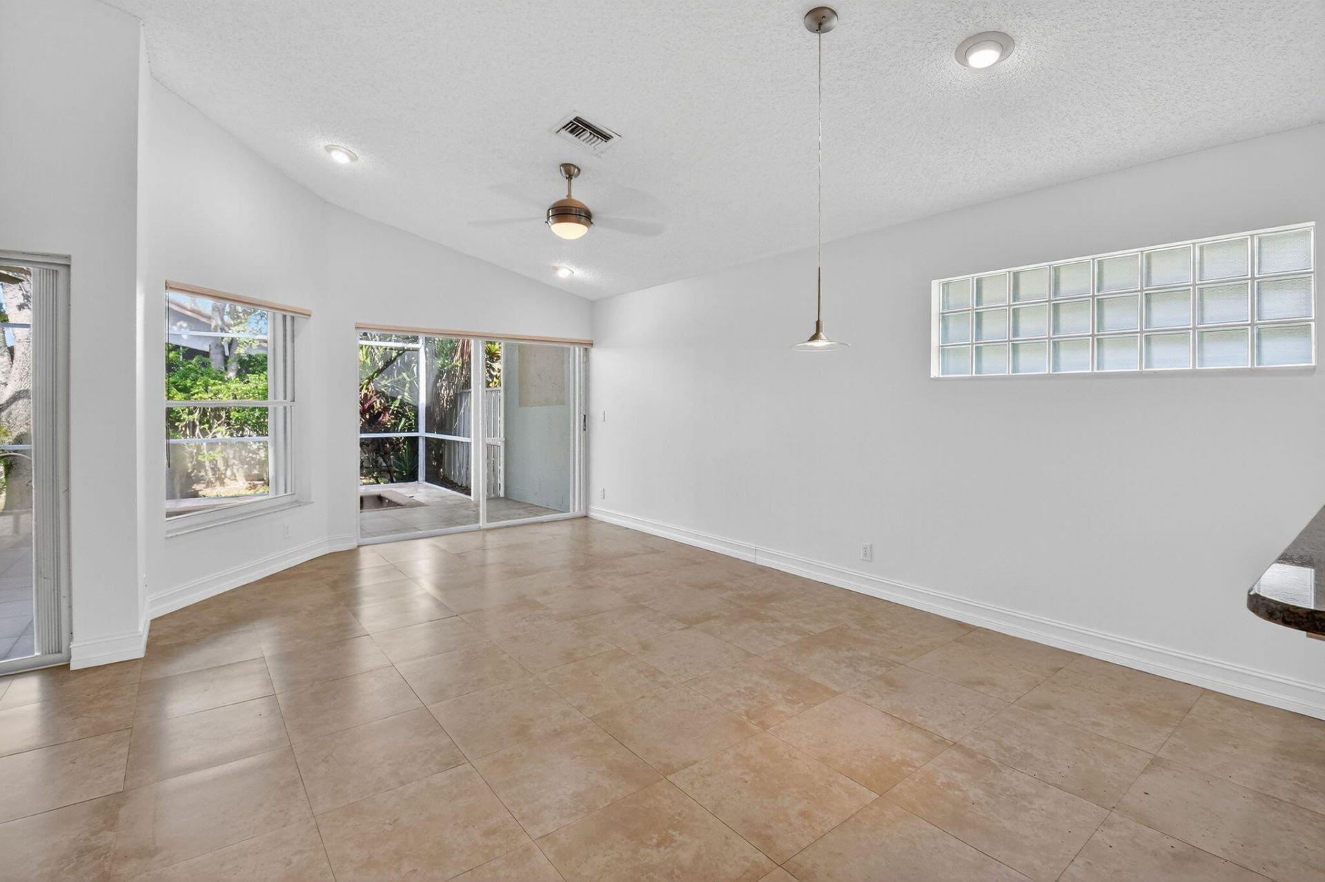 9914 Harbour Lake Circle, Boynton Beach, FL 33437 Photo