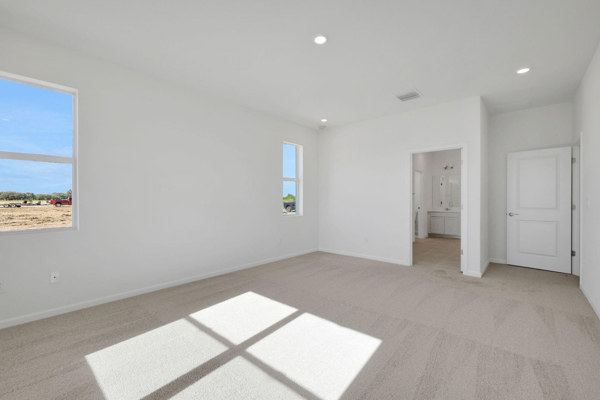 10692 NW Suncrest Lp, Port Saint Lucie, FL 34987 Photo