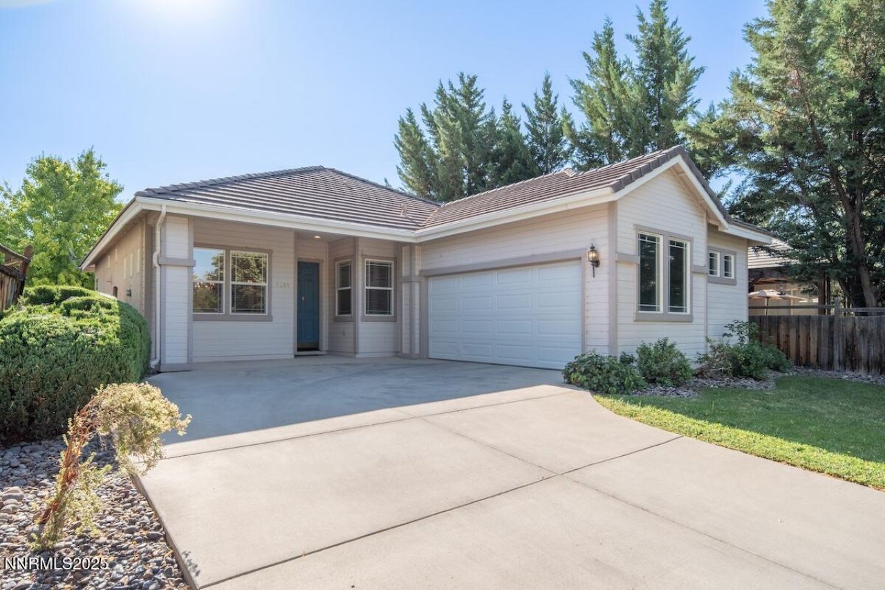 7430 Earlsmoore Drive, Sparks, NV 89436 Photo