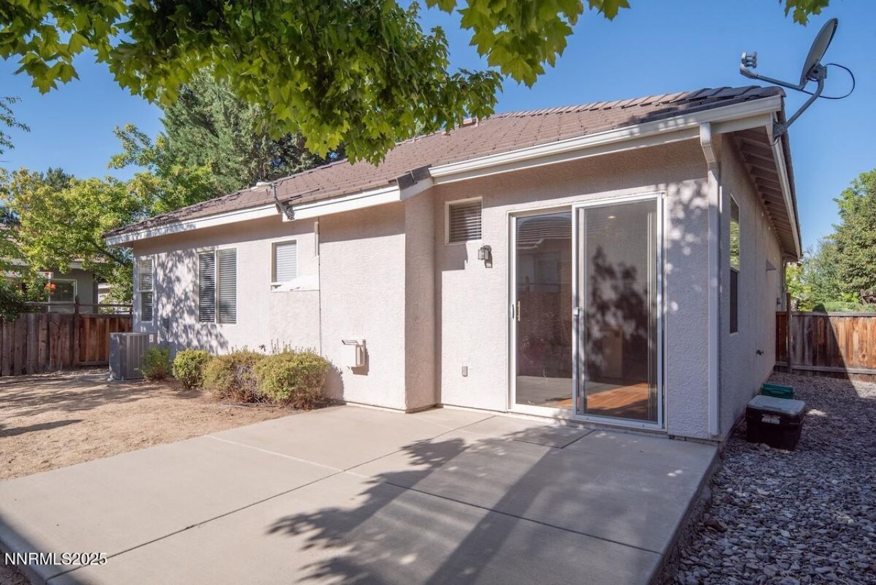 7430 Earlsmoore Drive, Sparks, NV 89436 Photo