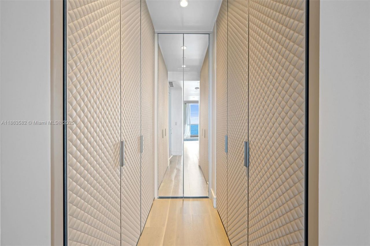17901 Collins Ave, Unit 2702, Sunny Isles Beach, FL 33160 Photo