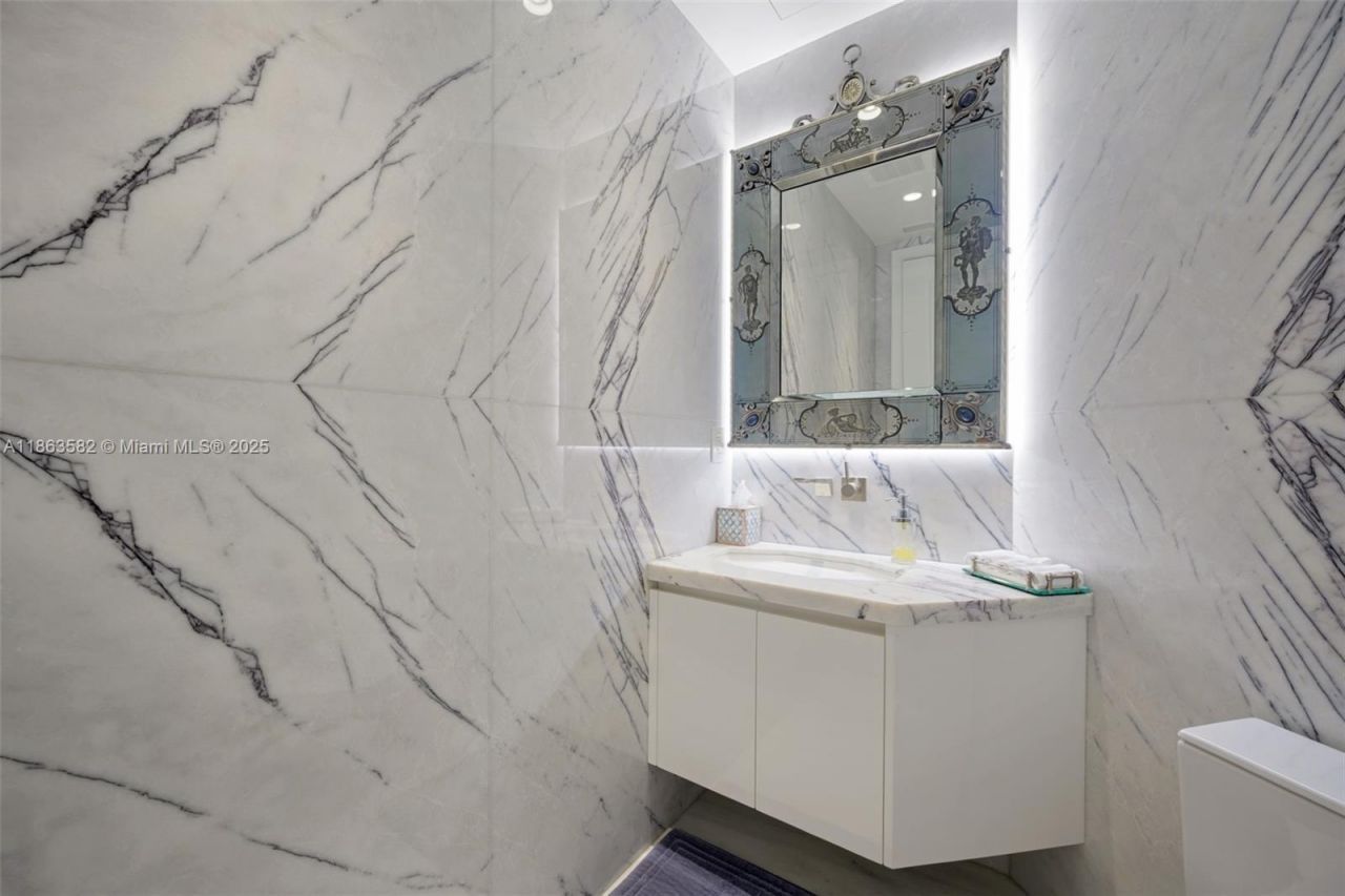 17901 Collins Ave, Unit 2702, Sunny Isles Beach, FL 33160 Photo