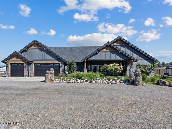 145 E HANLEY AVE, Dalton Gardens, ID 83815