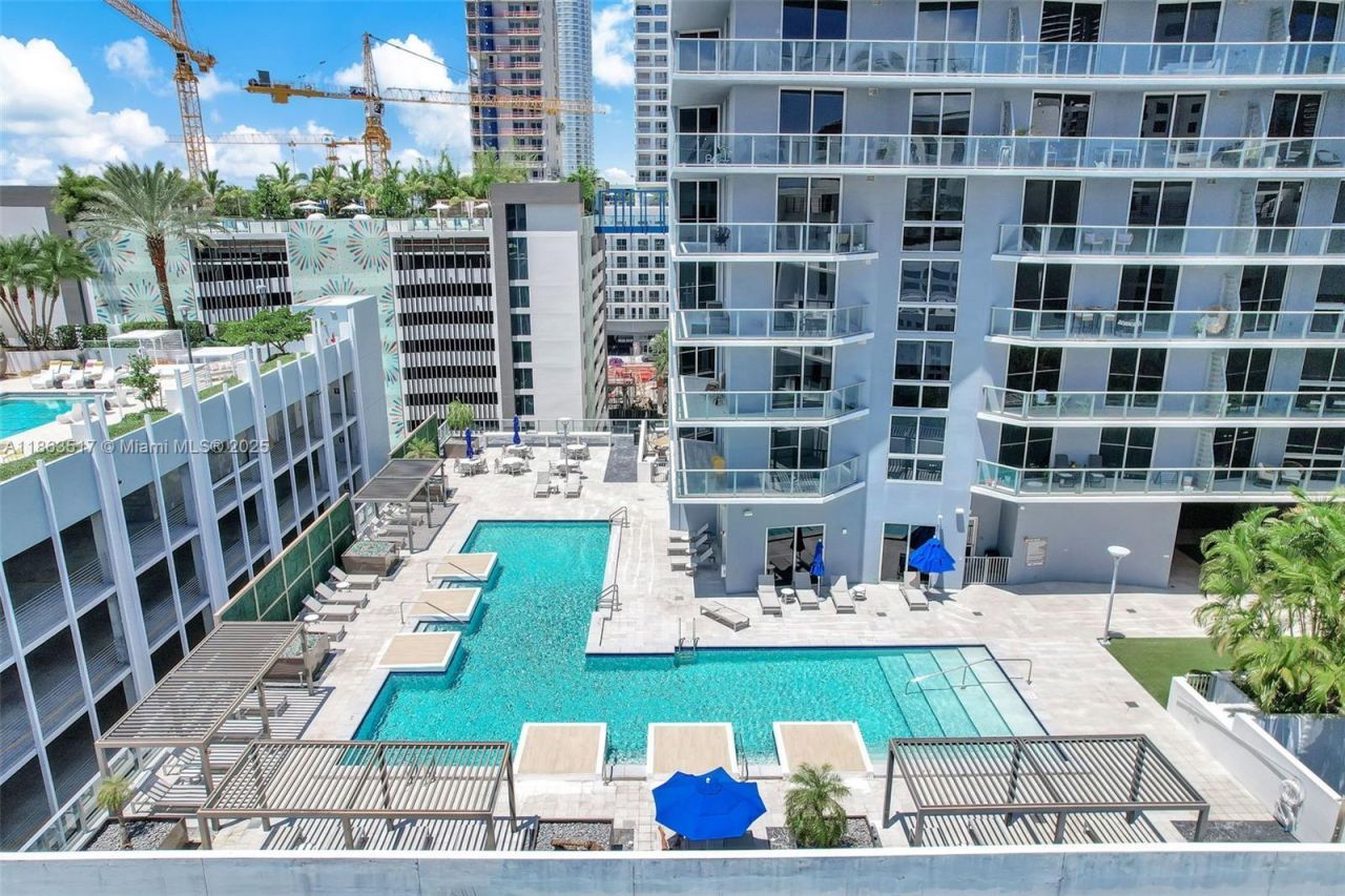 1010 SW 2nd Ave, Unit 1010, Miami, FL 33130 Photo