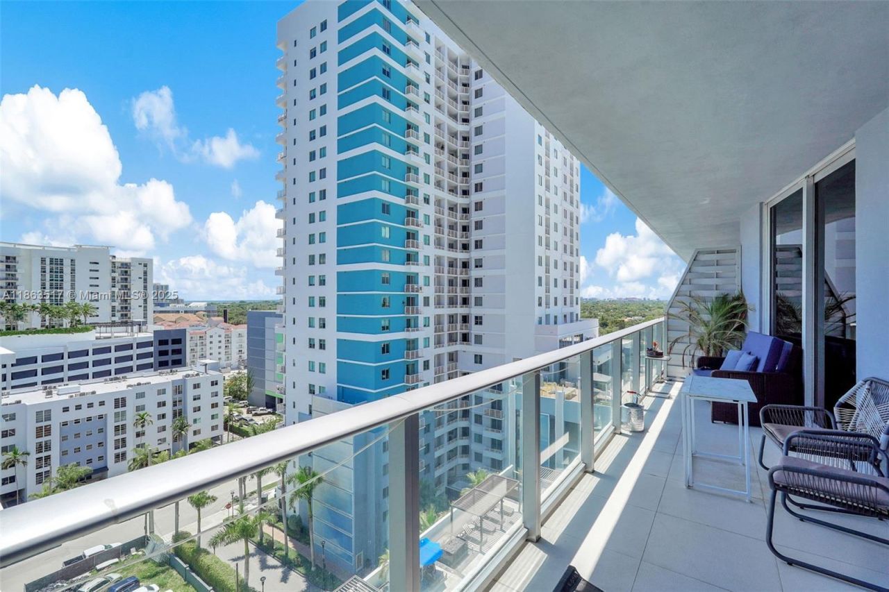 1010 SW 2nd Ave, Unit 1010, Miami, FL 33130 Photo